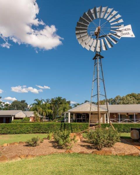 Tambo Mill Motel & Caravan Park ภายนอก รูปภาพ